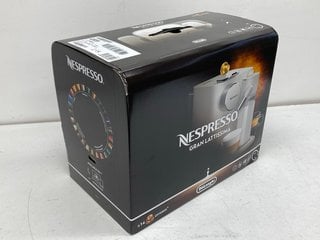 DELONGHI NESPRESSO GRAN LATTISSIMA COFFEE MACHINE IN BLACK - MODEL EN650.B - RRP £336: LOCATION - BOOTH