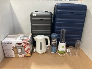 QTY OF KITCHEN APPLIANCES TO INCLUDE KENWOOD CHEFETTE HAND MIXER TO ALSO INCLUDE 2 X JOHN LEWIS & PARTNERS HARD SHELL WHEELED SUITCASES TO INCLUDE SMALL GREY AND LARGE NAVY: LOCATION - B12