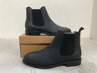 JONES BOOTMAKER DEBDEN LEATHER CHELSEA BOOTS IN NUBUCK BLACK- UK SIZE 10 : RRP £120.00: LOCATION - D2