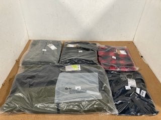 5 X ASSORTED MENS CLOTHING ITEMS IN VARIOUS SIZES TO INCLUDE MOUNTAIN WAREHOUSE CAMBER FLEECE IN GREY UK SIZE XXL: LOCATION - A3