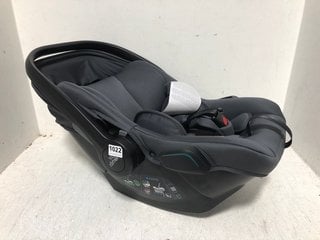 BRITAX ROMER BABY SAFE CORE GROUP 0+/1/2 CAR SEAT IN MIDNIGHT GREY - RRP £139.99: LOCATION - A1*