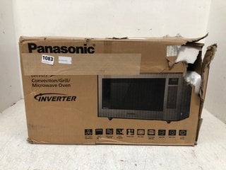 PANASONIC CONVECTION/GRILL/MICROWAVE OVEN - MODEL NO. NN-CT57JM RRP £244: LOCATION - AR4