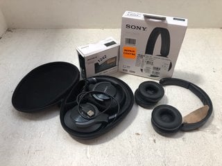 4 X ASSORTED TECH ITEMS TO INCLUDE SONY WH-CH520 ON EAR HEADPHONES IN BLACK: LOCATION - AR14