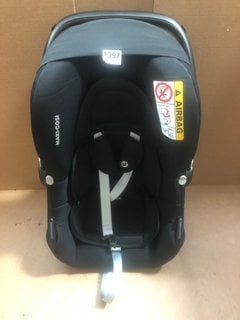 MAXI COSI CABRIOFIX I-SIZE GROUP 0+/1/2 CAR SEAT IN BLACK: LOCATION - BR17