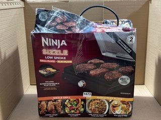 NINJA SIZZLE LOW SMOKE GRILL PLATE & FLAT PLATE - RRP £149.99: LOCATION - BR21