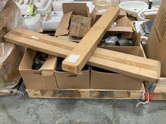 PALLET OF ASSORTED ITEMS TO INCLUDE MX GROUP SQUARE/RECTANGLE PANEL PACK FOR TRAYS