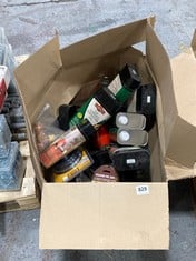 BOX OF ASSORTED LIQUIDS TO INCLUDE LIBERON TEAK GARDEN FURNITURE OIL 1L (COLLECTION ONLY)