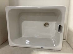 BELFAST 1 BOWL GLOSS WHITE FIRECLAY CERAMIC KITCHEN SINK 595 X 455MM - ITEM NO. PDT-000523 - RRP £142