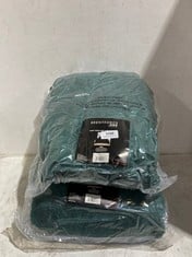 2 X BRENTFORD'S FOREST GREEN TEDDY FLEECE KING SIZE DUVET SET