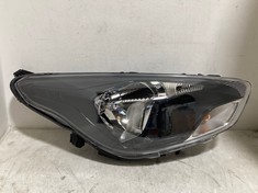 FORD RIGHT HAND HEAD LIGHT - ITEM NO. 2046795 - RRP £209