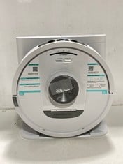 SHARK POWERDETECT ROBOT VACUUM CLEANER - RRP £499