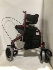 DRIVE DEVILBISS TRI-WALKER WITH SEAT TW017R