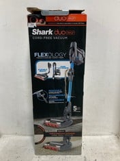 SHARK DUOCLEAN CORDLESS VACUUM CLEANER IF200UK - RRP £349