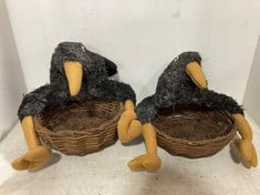 16 X STONE THE CROWS ST.2 ROUND BASKETS CRAFTY CROW - DIAMETER 20CM - TOTAL RRP £608