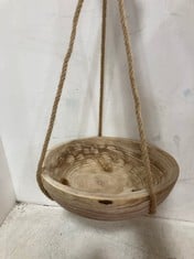 14 X STONE THE CROWS LARGE ROUND HANGING PLANTER - DIA 34CMS - TOTAL RRP £630