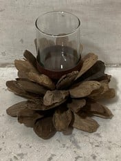 8 X STONE THE CROWS LARGE ARTICHOKE CANDLE HOLDER- DIAMETER METERMETERMETERMETER 19CMS - TOTAL RRP £264