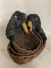 12 X STONE THE CROWS SET 3 OVAL BASKETS CRAFTY CROW-LENGTH 35CM - TOTAL RRP £576