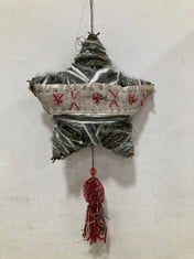 24 X STONE THE CROWS MD STAR & POM POM HANGER - WIDTH 26CM - TOTAL RRP £312