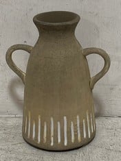 24 X STONE THE CROWS LG.HANDLED C.HOLDER-SAND/STRIPES - HEIGHT 16CMS - TOTAL RRP £288