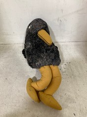 50 X STONE THE CROWS BIRD DOLL IN BLACK / YELLOW