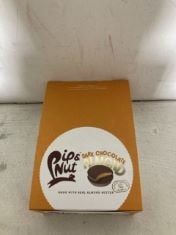 15 X PIP&NUT DARK CHOCOLATE ALMOND CUPS BB:04/01/25.