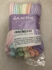 50X ASSORTED KIDS SOCKS TO INCLUDE LA ACTIVE BIG KIDS GRIP SOCKS 8-10 YEARS .