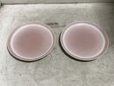 LA REDOUTE PINK/WHITE PLATES 4-PIECE