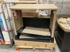 KETER STORE IT OUT GARDEN STORAGE CHEST TO INCLUDE KETER GARDEN STORAGE BOX (PARTS) (ZONE 3) (KERBSIDE PALLET DELIVERY)