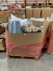 PALLET OF ASSORTED ITEMS TO INCLUDE SMALL SINGLE FOLDING MEMORY FOAM MATTRESS (ZONE 3) (KERBSIDE PALLET DELIVERY)