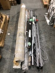 6 X ASSORTED AIRERS / RUGS TO INCLUDE BRABANTIA 60M LIFT-O-MATIC ROTARY CLOTHES AIRER (ZONE 4)