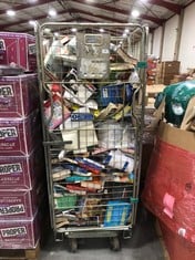 CAGE OF ASSORTED BOOKS TO INCLUDE DIARY OF A WIMPY KID THE LAST STRAW BY JEFF KINNEY (CAGE NOT INCLUDED) (ZONE 5) (KERBSIDE PALLET DELIVERY)