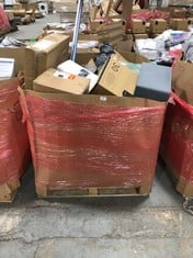 PALLET OF ASSORTED ITEMS TO INCLUDE BALANCEFROM 3 FOLD MAT IN BLUE TO INCLUDE ADDIS 18L CADDY BIN (ZONE 6) (KERBSIDE PALLET DELIVERY)