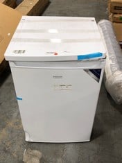 ENGLISH ELECTRIC UNDER COUNTER FREEZER IN WHITE (ZONE 7)