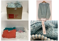 20 X ASSORTED SMALL ADULT CLOTHING ITEMS TO INCLUDE TAKE ME HOME KNIT SWEATER LIGHT BLUE - SIZE S (RRP £140)