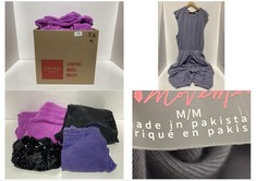 15 X ASSORTED MEDIUM ADULT CLOTHING ITEMS TO INCLUDE STRAPLESS FULL CARGO JUMPSUIT PURPLE - SIZE M (RRP £98)