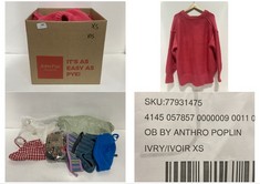 15 X ASSORTED XS ADULT CLOTHING ITEMS TO INCLUDE ALLI V-NECK PULLOVER KNIT JUMPER PINK - SIZE XS (RRP £140)