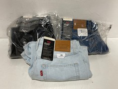 3 X ASSORTED LEVI'S ITEMS TO INCLUDE 724 HIGH RISE STRAIGHT BLACK IN 27W TOTAL RRP- £202