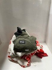 3 X ASSORTED SMALL ADULT CLOTHING ITEMS TO INCLUDE AVRIL CANVAS BOMBER JACKET KHAKI GREEN - SIZE S (RRP £175)