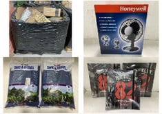 PALLET OF ASSORTED ITEMS TO INCLUDE HONEYWELL OSCILLATING TABLE FAN