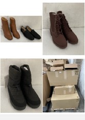 PALLET OF ASSORTED FOOTWEAR TO INCLUDE WOMENS CLEAN HEEL ANKLE BOOT TAN - SIZE 4