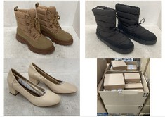 PALLET OF ASSORTED FOOTWEAR TO INCLUDE WOMENS BALLET PUMP PALE BEIGE - SIZE 7.5