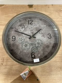 LESSER & PAVEY SILVER COLOUR COG CLOCK RRP: £111