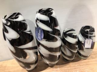 5 X LESSER & PAVEY LIQUORICE VASES