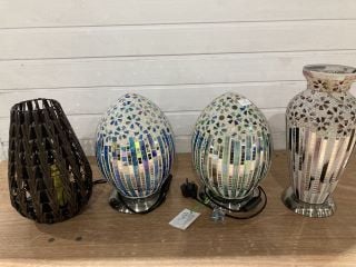 2 X ASSORTED MOSAIC EGG LAMPS TO INCLUDE MOSAIC GLASS ART DECO FLOWER VASE AND CHEVRON WICKER STYLE LAMP