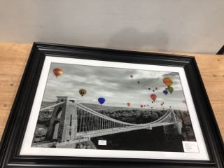 TYRONE QUALITY BALLOONS OVER THE CLIFTON B+W WALL ART IN FRAME RRP - £199.00