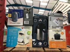 QUANTITY OF KITCHEN & APPLIANCES ITEMS TO INCLUDE RUSSELL HOBBS TEXTURES ELECTRIC 1.7L CORDLESS KETTLE (FAST BOIL 3KW, GREY PREMIUM PLASTIC, MATT & HIGH GLOSS FINISH, REMOVABLE WASHABLE ANTI-SCALE FI