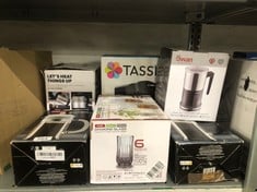 QUANTITY OF KITCHEN & APPLIANCES ITEMS TO INCLUDE BODUM CAFFETTIERA COFFEE MAKER, BLACK, 8 CUP: LOCATION - A