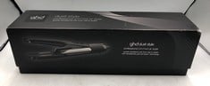 GHD DUET STYLE 2-IN-1 HOT AIR STYLER IN BLACK - TRANSFORMS HAIR FROM WET TO STYLED WITH AIR-FUSION TECHNOLOGY, BLACK.: LOCATION - TOP 50 RACK