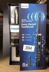 QUANTITY OF HEALTH & BEAUTY ITEMS TO INCLUDE PHILIPS ONE RECHARGEABLE TOOTHBRUSH - ELECTRIC TOOTHBRUSH IN SHADOW BLACK (MODEL HY1200/26): LOCATION - D