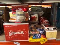 QUANTITY OF FOOD & DRINK ITEMS TO INCLUDE MALTESERS CHOCOLATE POUCH, 102G - SOME MAY BE PAST BEST BEFORE: LOCATION - D RACK